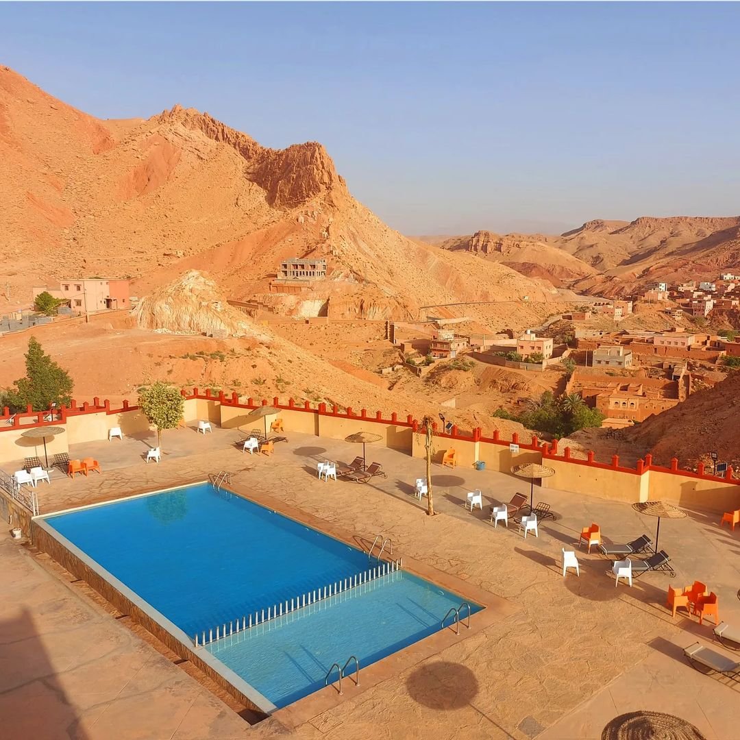 Day 1: Marrakech – Ait Ben Haddou – Dades Gorges